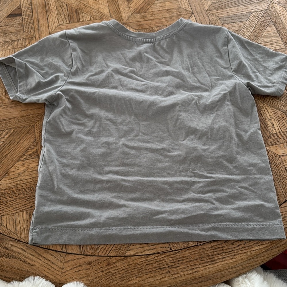 Tshirt - Picture 2 of 2